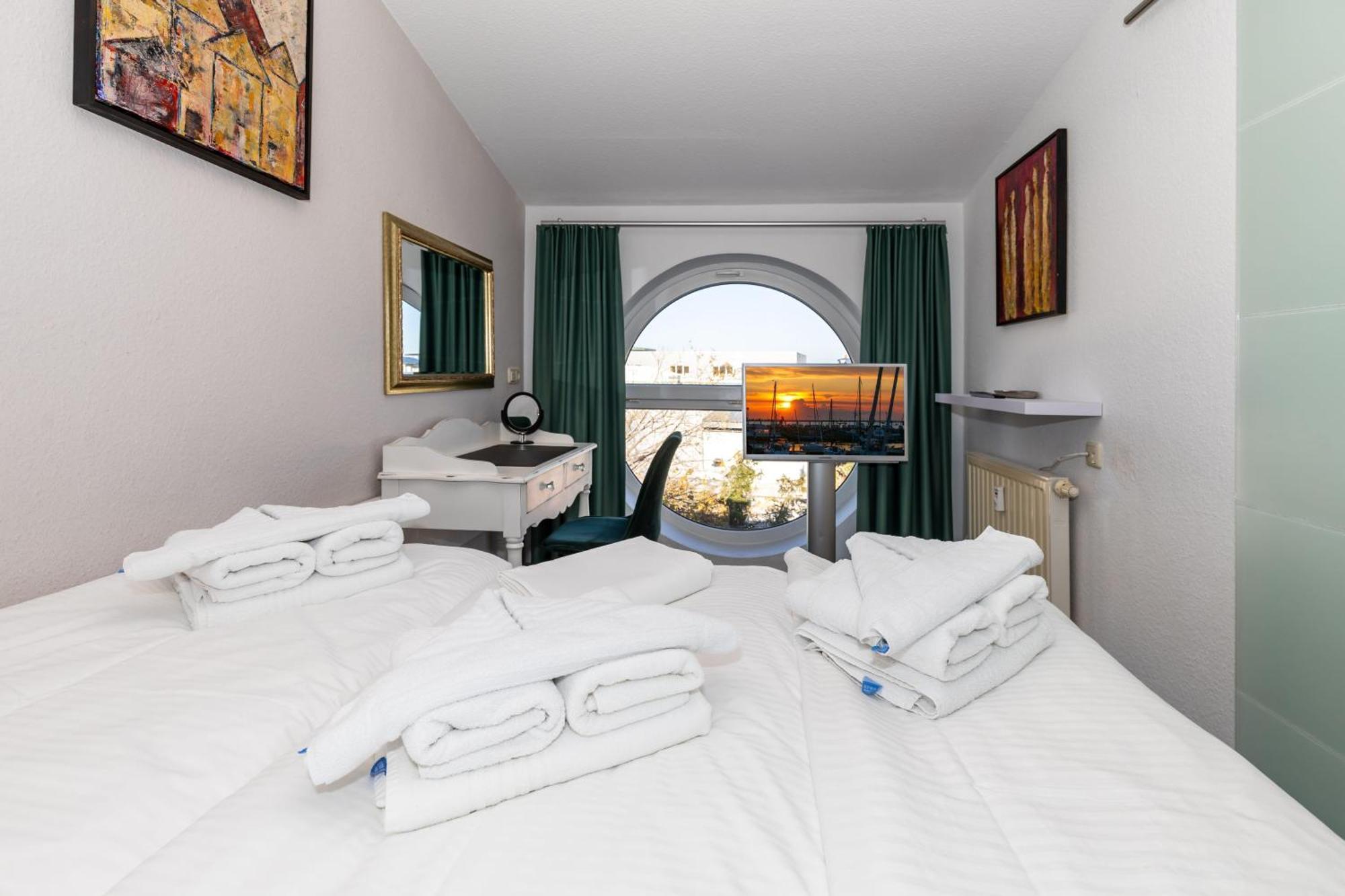 Appartamento Yachthafenresidenz Ostseebad Kühlungsborn Esterno foto