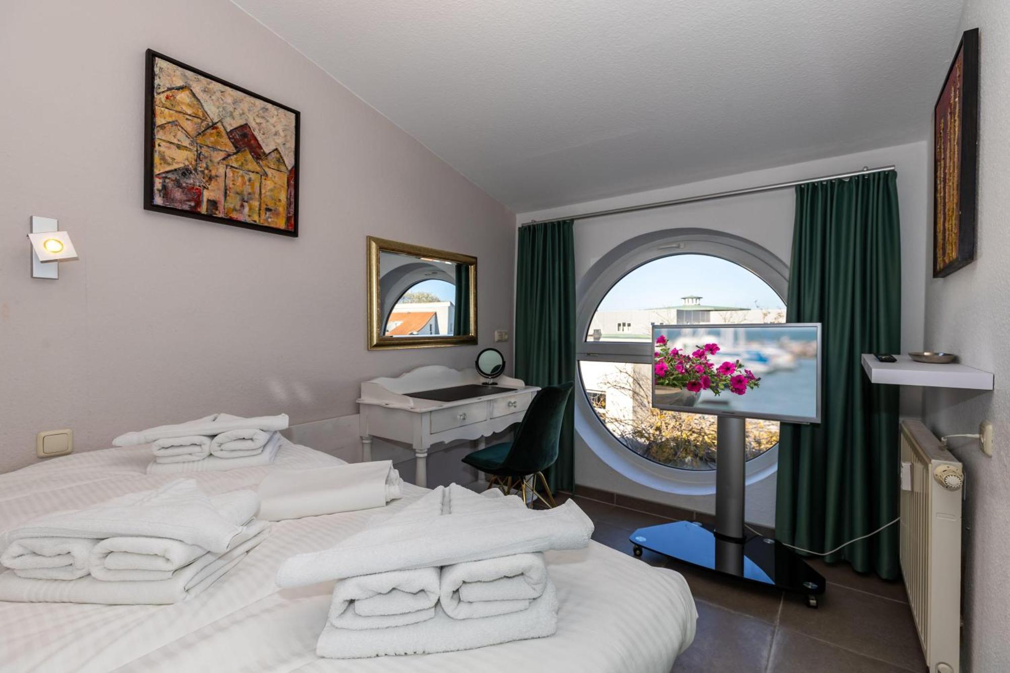 Appartamento Yachthafenresidenz Ostseebad Kühlungsborn Esterno foto